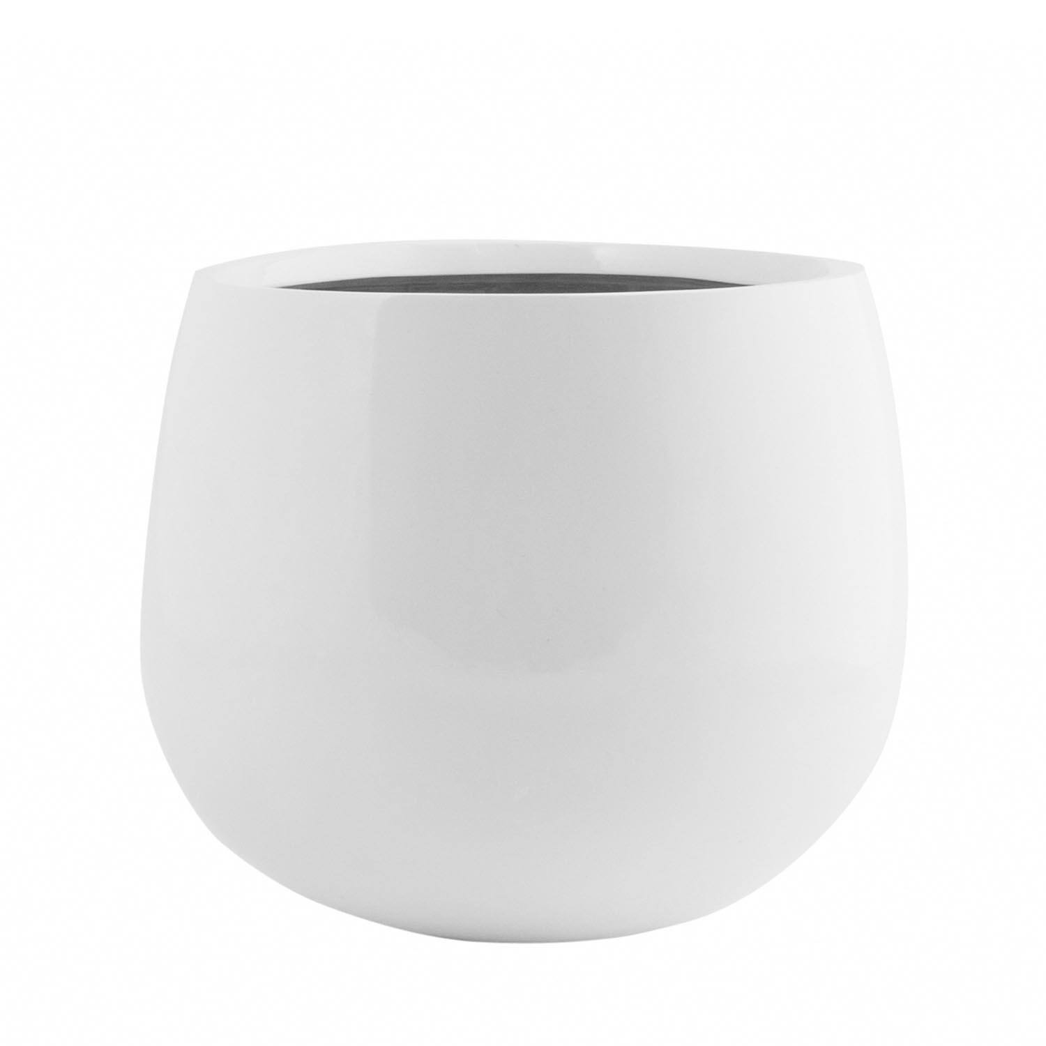 Kevan M, Glossy White