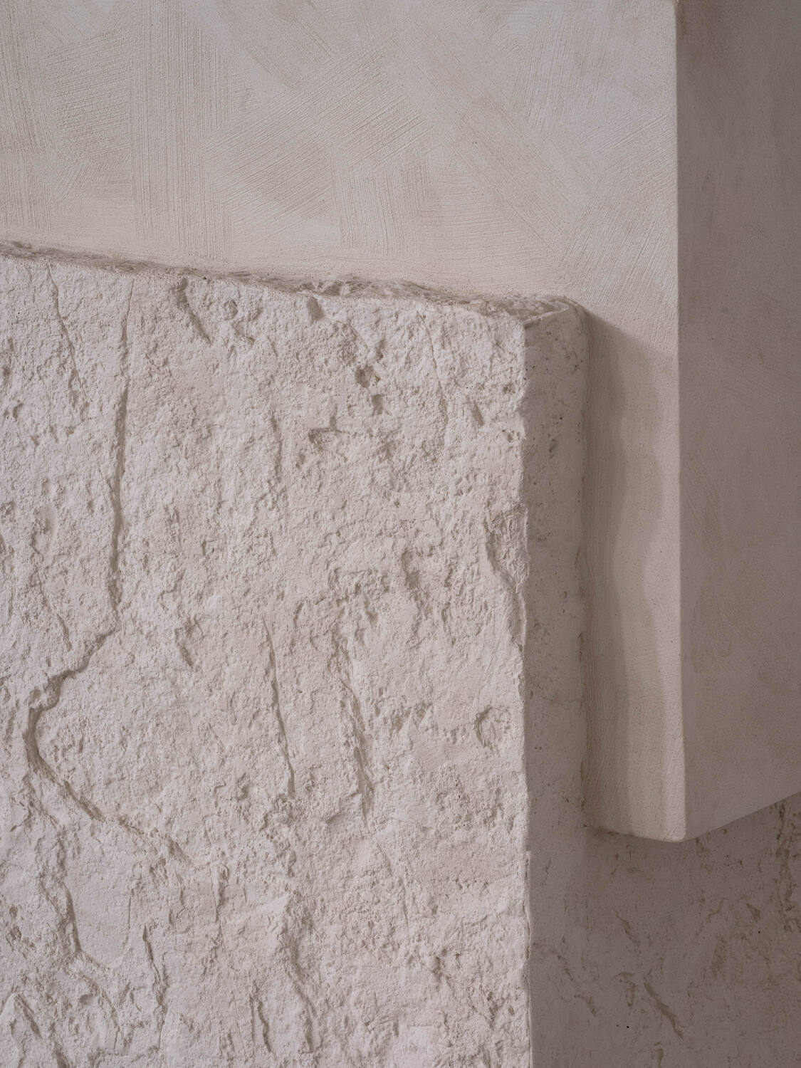 Crescendo, Alabaster