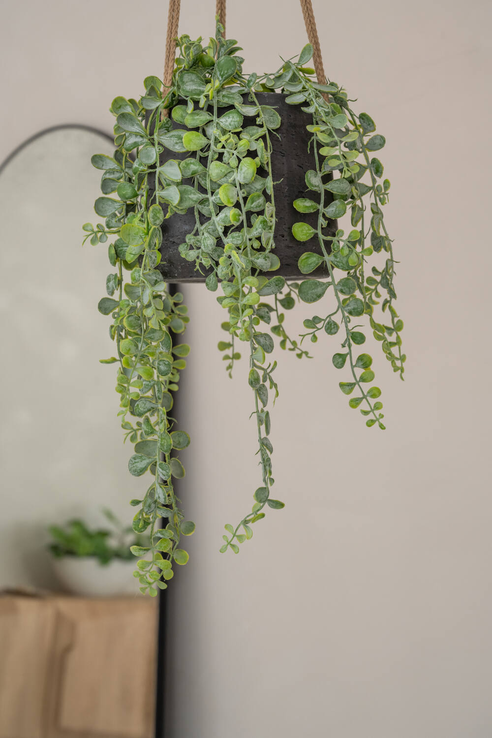 Patt M (hanging) Black Washed