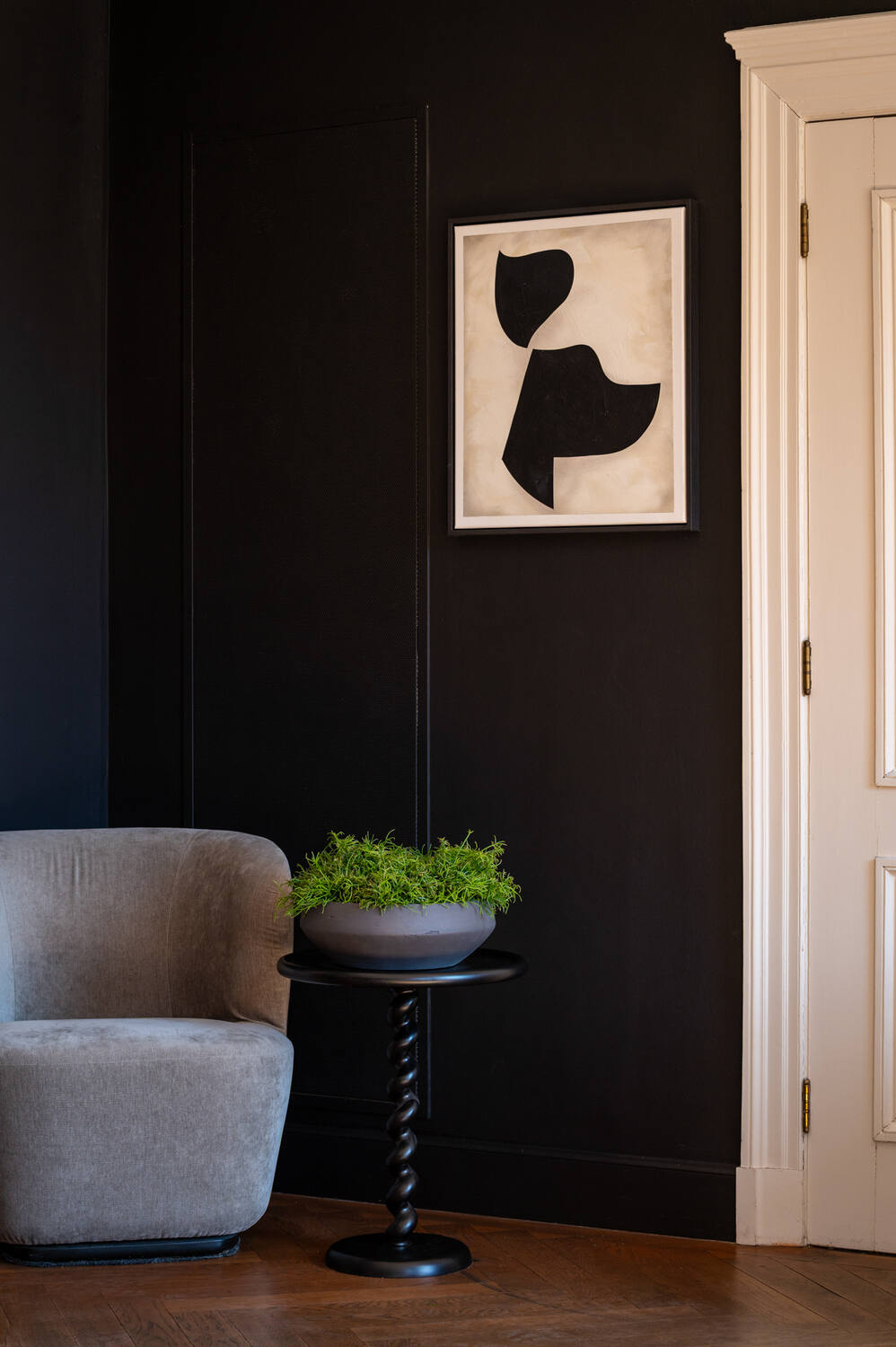 Madu M, Black Washed