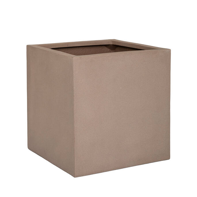 Block M, Taupe