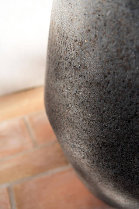 Harley S, Diorite Grey