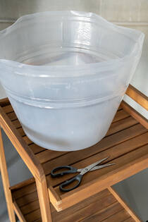 Plastic Pot Inserts, Transp. Ø30x22