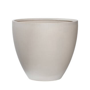 Jesslyn L, Natural White