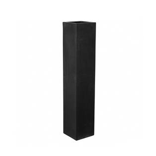 Yenn M, Black