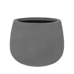 Kevan M, Grey