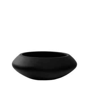 Tara S, Black