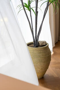 Romera L, Mossy Beige